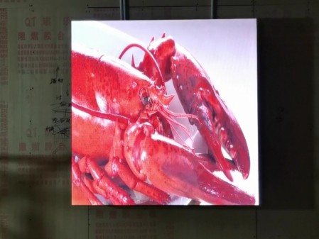 荊州沙市區(qū)荊州工業(yè)園室內(nèi)全彩P1.86  尺寸1.28x1.28m，像素點688x688