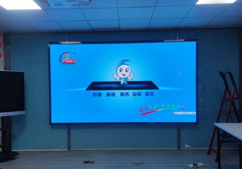 室內(nèi)P2.5 室內(nèi)P2.5